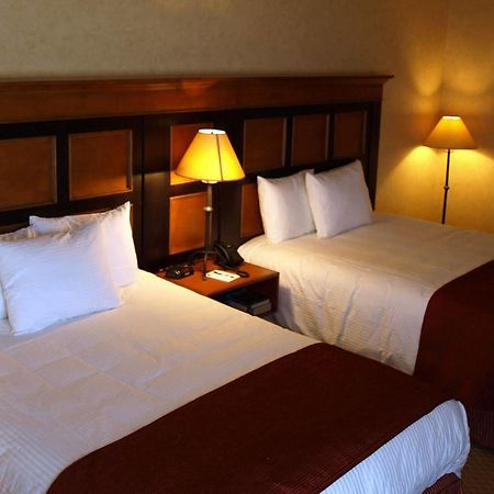 Diamond Mountain Casino Hotel Сузанвілл Номер фото